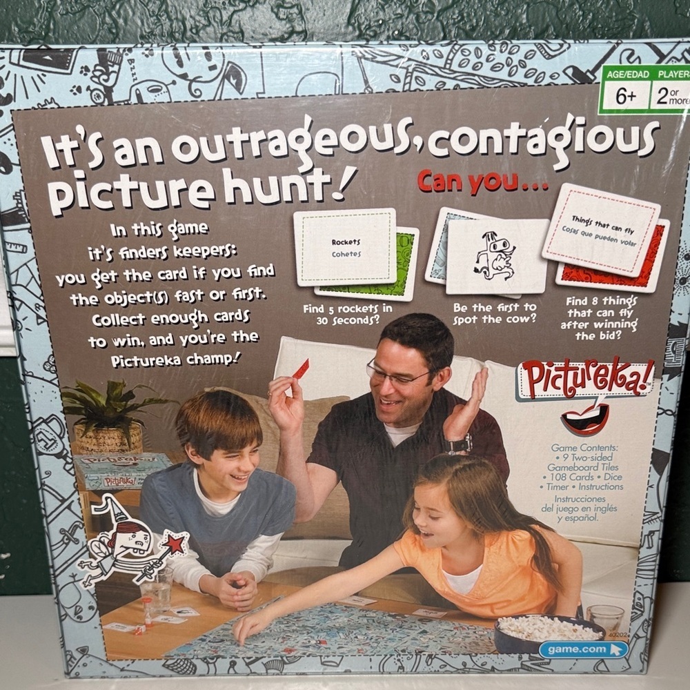 NEW! Pictureka Board Game by Parker Brothers - Picture 2 of 9